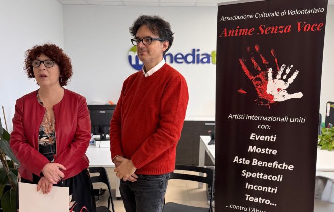Luigi Angelini CEO Mediatip alla presentazione della mostra Anime senza voce